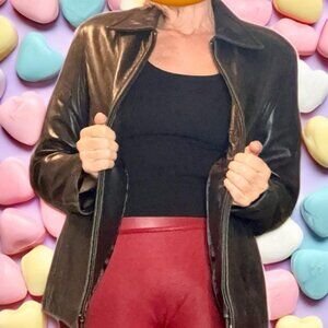 Vintage 90s Leather Jacket – Timeless Style, Ready for a New Home!